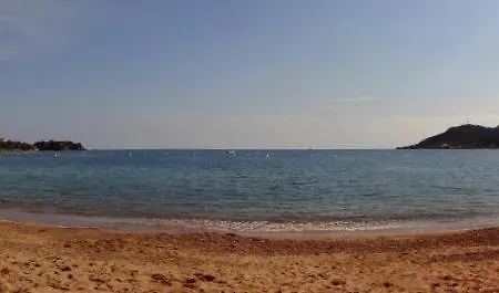 Agay Cap Esterel Village Allee Fleurs - F2 Clim Vue Golf Et Mer - Grande Terrasse Plein Sud Saint-Raphael  Exterior photo