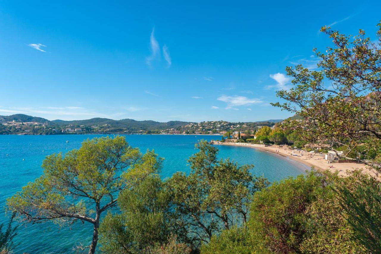 Agay Cap Esterel Village Allee Fleurs - F2 Clim Vue Golf Et - Grande Terrasse Plein Sud *