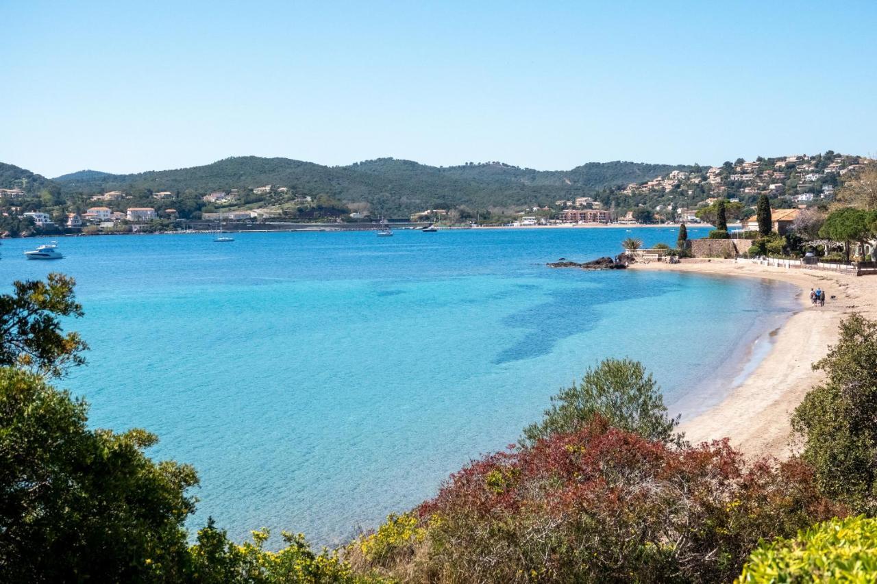 Apartment Agay Cap Esterel Village Allee Fleurs - F2 Clim Vue Golf Et - Grande Terrasse Plein Sud *