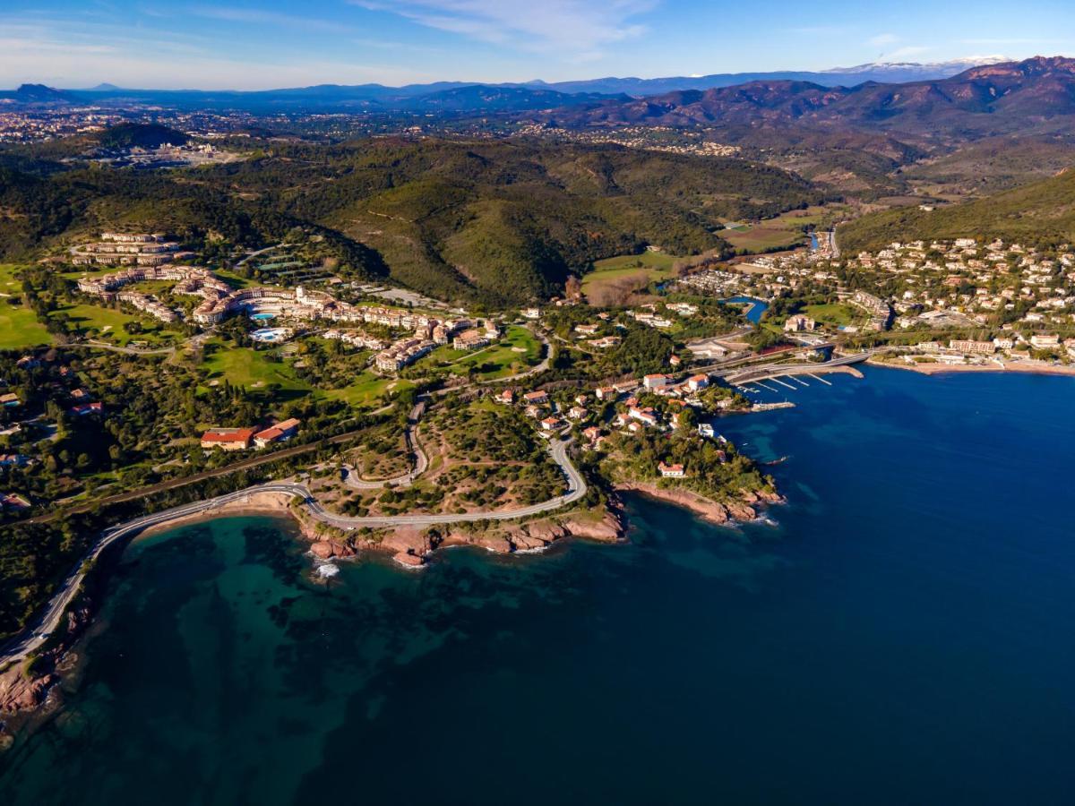 Agay Cap Esterel Village Allee Fleurs - F2 Clim Vue Golf Et - Grande Terrasse Plein Sud