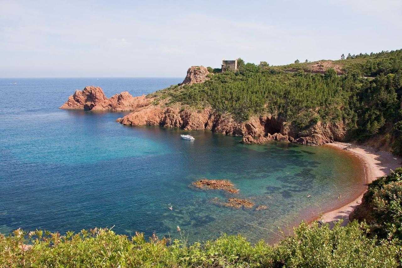 Agay Cap Esterel Village Allee Fleurs - F2 Clim Vue Golf Et - Grande Terrasse Plein Sud Apartment Saint-Raphael (Var)