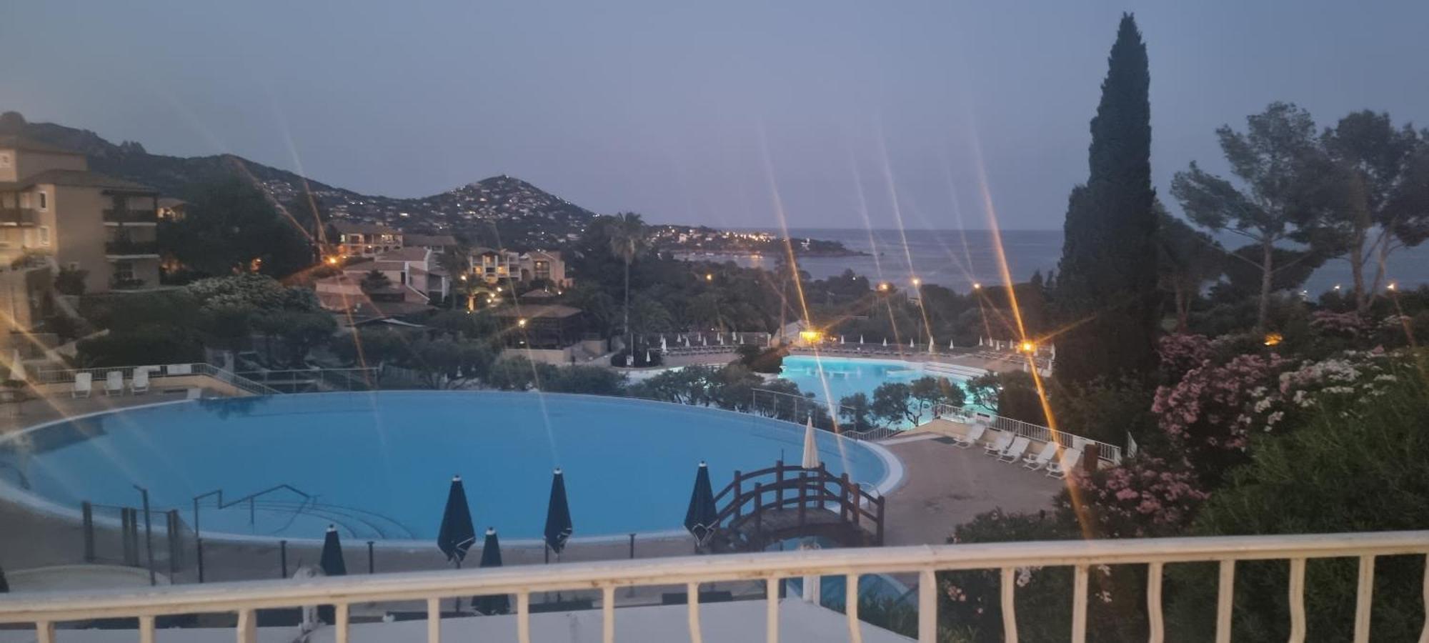 Apartment Agay Cap Esterel Village Allee Fleurs - F2 Clim Vue Golf Et - Grande Terrasse Plein Sud Saint-Raphael (Var)