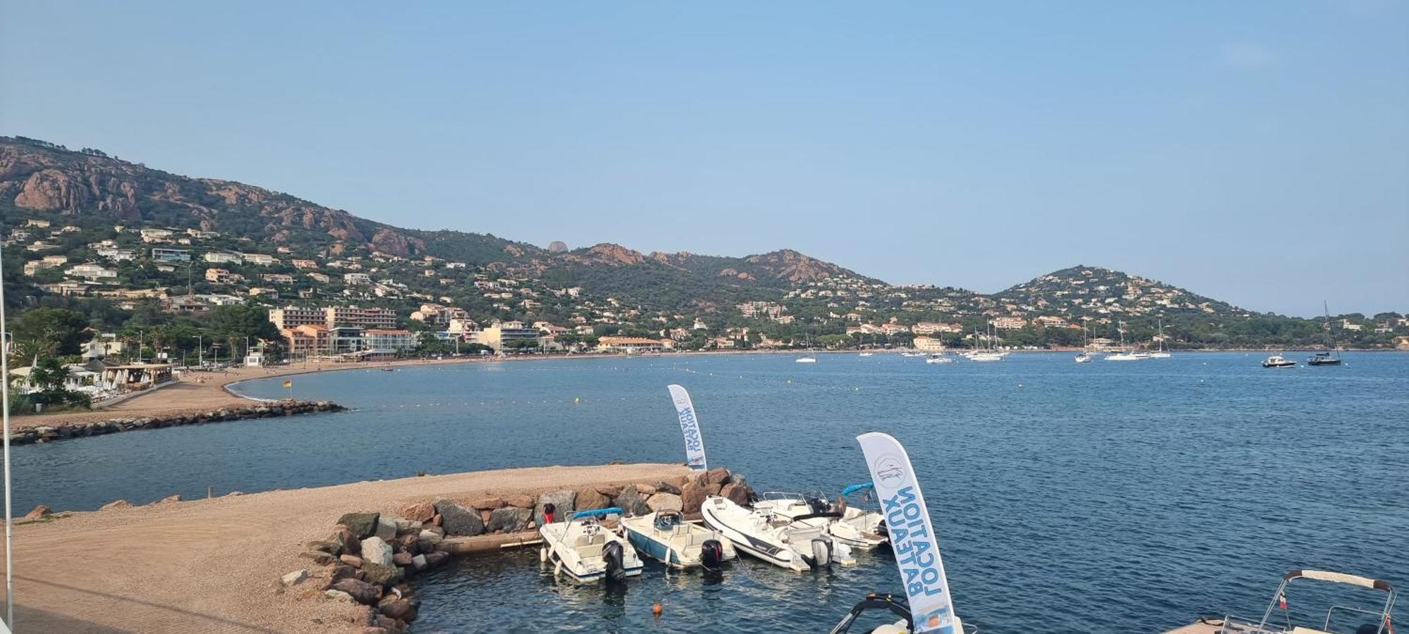 Apartment Agay Cap Esterel Village Allee Fleurs - F2 Clim Vue Golf Et - Grande Terrasse Plein Sud