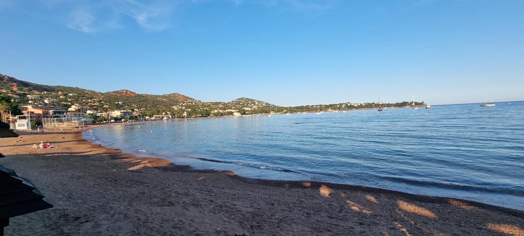 Agay Cap Esterel Village Allee Fleurs - F2 Clim Vue Golf Et - Grande Terrasse Plein Sud *