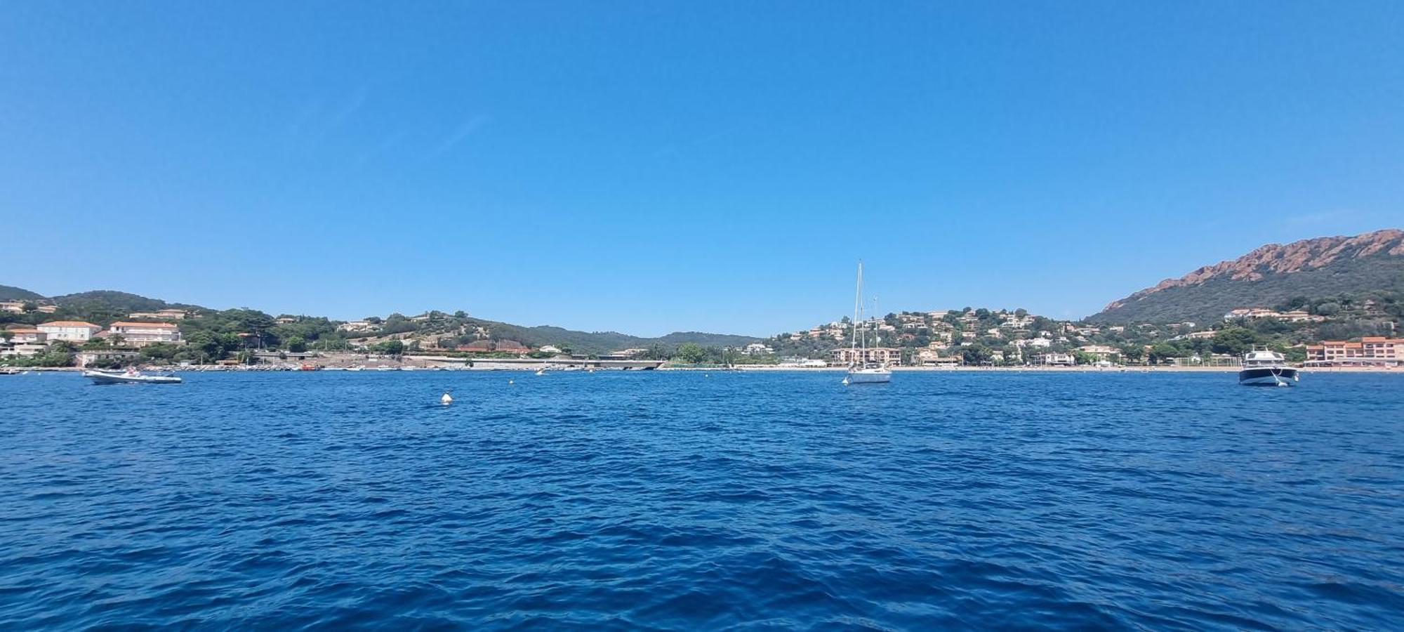Agay Cap Esterel Village Allee Fleurs - F2 Clim Vue Golf Et - Grande Terrasse Plein Sud * Saint-Raphael (Var)
